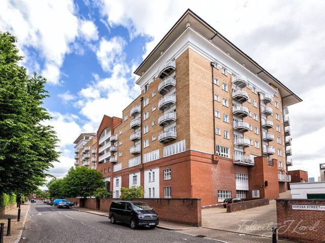 penthouse-apartment-surrey-quays.jpg