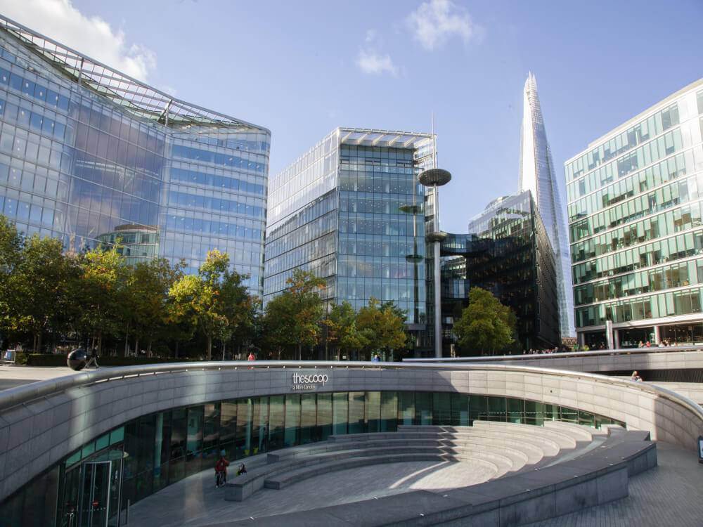 estate-agent-shad-thames-thumb.web.jpg